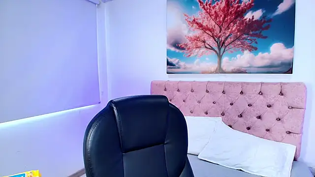 Emma monserrat online show from March 6, 8:26 pm