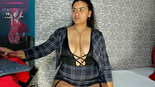 valeria rivera1 online show from April 15, 7:14 pm