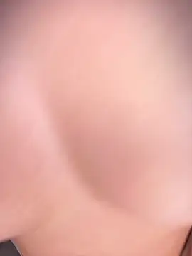 DulceMiia  online show from April 8, 12:40 pm