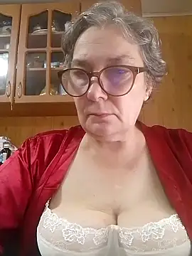 Snapshot of IrinaSweet54 chatting on September 21, 6:45 am IrinaSweet54 online show from September 21, 6:45 am