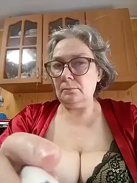IrinaSweet54 online show from June 5, 8:09 am