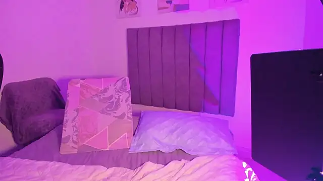 sarah  bigboobs online show from February 4, 9:23 am