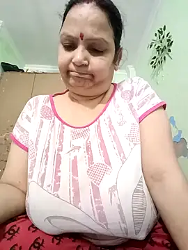 Snapshot of Kavya_kapoor chatting on October 11, 7:46 am Kavya kapoor online show from October 11, 7:46 am