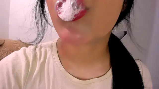 veky saliva01 online show from September 27, 10:06 pm