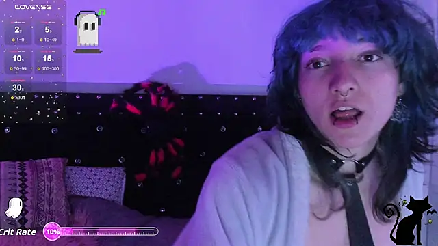 Snapshot of Ghosty_Doll chatting on October 17, 8:45 pm Ghosty Doll online show from October 17, 8:45 pm