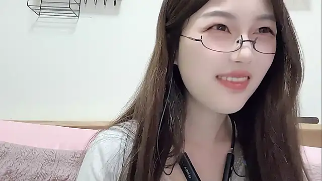 Sweet-Angel999 online show from March 24, 4:23 pm