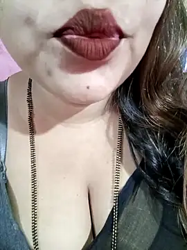 Beautyy38 online show from November 7, 3:01 am