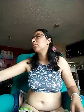 Im Alma  online show from March 27, 1:23 pm