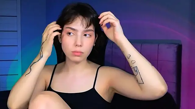 Stacy Gonzales  online show from November 12, 12:03 pm