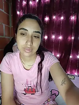 ifeelverywet andhot online show from June 5, 2:45 pm