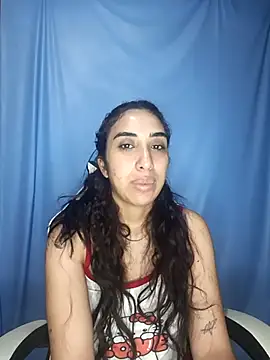 ifeelverywet andhot online show from January 7, 2:20 pm