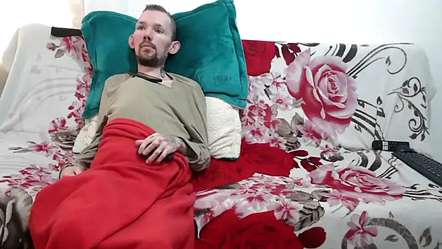 Sophia and Thomas online show from March 13, 9:49 pm