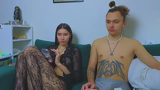 do u know them online show from January 6, 11:14 am