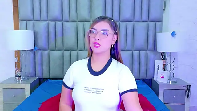 ZoehRoux online show from November 14, 4:23 am