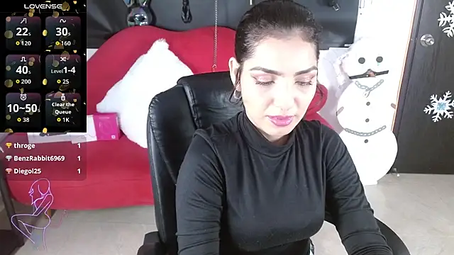 Carolaine69  online show from December 4, 2:08 pm