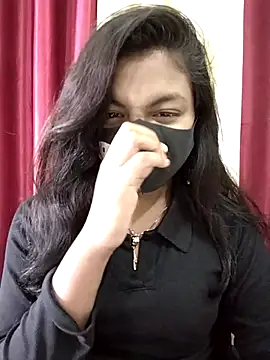 Snapshot of Myra-sen chatting on October 13, 4:48 am Myra-sen online show from October 13, 4:48 am