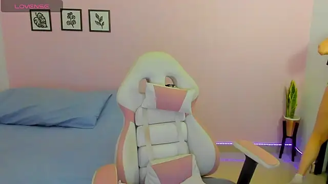 sophie pazz online show from February 2, 10:31 pm