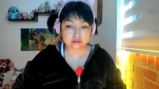 Shaddycute  online show from February 15, 2:38 pm