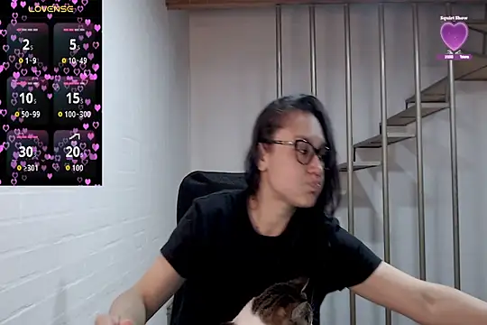 Jessie Desire online show from November 11, 2:07 am