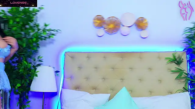 DaliyaArabian online show from November 13, 1:21 pm