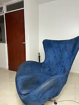 karenlennox1 online show from February 19, 1:05 am