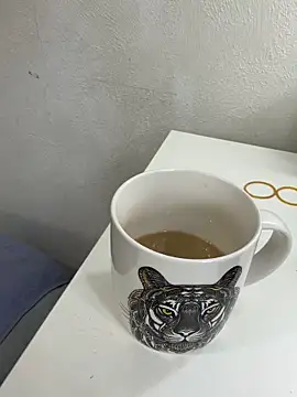 UmaTruewoman online show from November 18, 3:07 am