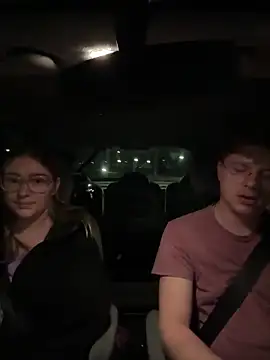 xX HotCouple Xx online show from October 17, 6:00 pm