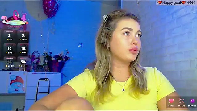 SuchCute online show from September 24, 1:59 am