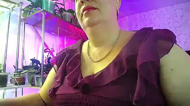  Sweet Woman online show from September 11, 4:46 am