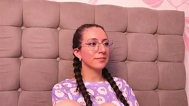 Sweet Sammy  online show from November 20, 4:02 am