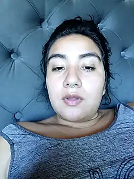Snapshot of Hellen_Alex chatting on September 21, 3:32 pm Hellen Alex online show from September 21, 3:32 pm