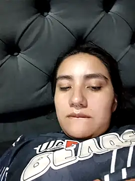 Snapshot of Hellen_Alex chatting on September 14, 11:02 pm Hellen Alex online show from September 14, 11:02 pm