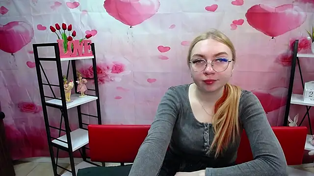 BeatriceFly online show from March 23, 12:44 pm