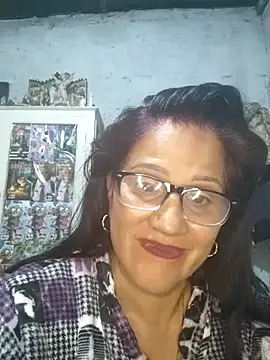 Edged Hot69 online show from January 8, 4:16 am