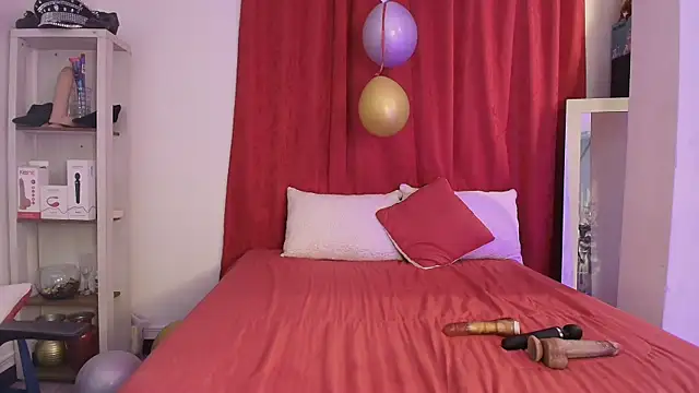 girl amada online show from February 11, 8:32 pm