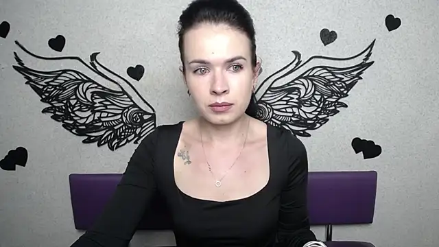 JasmineKouch online show from September 18, 5:22 pm