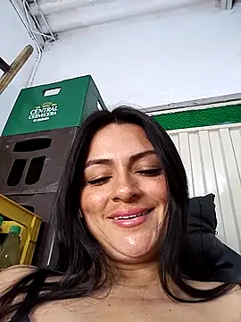 Linda Lars online show from October 6, 3:45 am