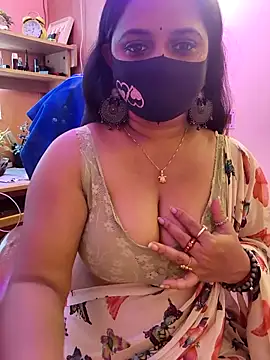 Snapshot of nisha_baby2 chatting on October 16, 7:11 am nisha baby2 online show from October 16, 7:11 am
