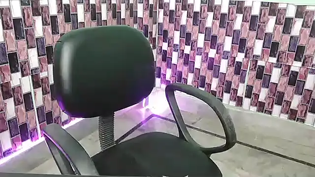 N-Natasha online show from October 1, 10:09 am