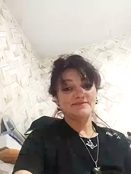 SweetLeila40 online show from June 10, 11:25 pm
