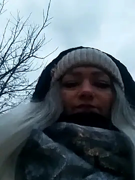 SweetLeila40 online show from March 18, 4:34 pm