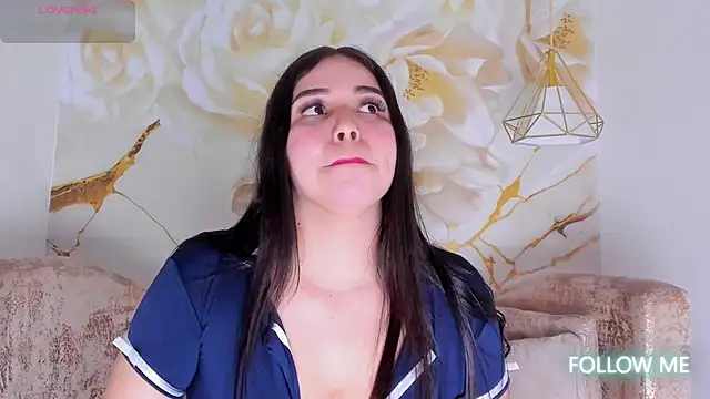 melaniecooperr online show from September 20, 2:21 am