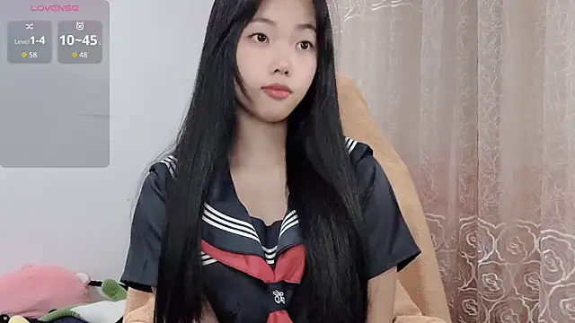 Lvy--v online show from May 29, 10:19 pm