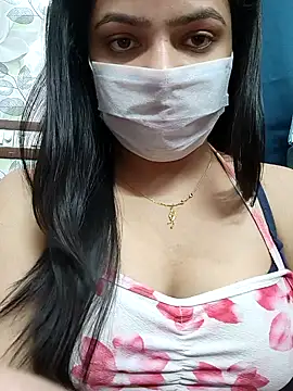 Myloveurvi online show from October 25, 7:10 pm