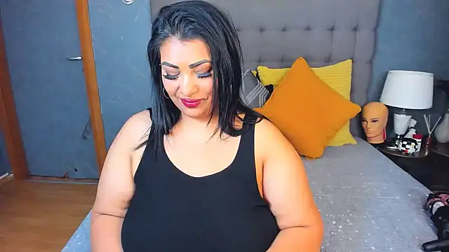 AmyCubes online show from February 24, 7:07 am