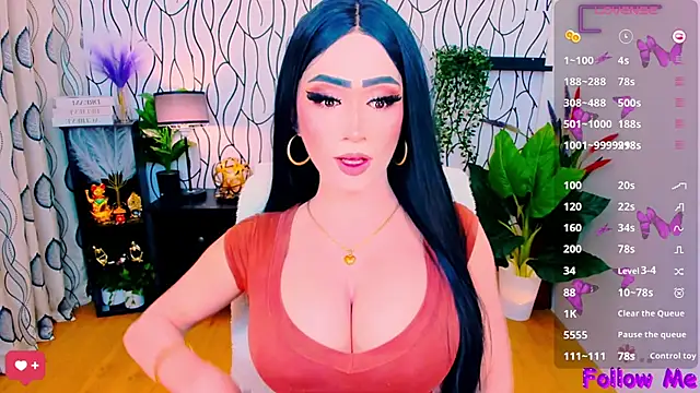 TwittyGIRL giFTED exotic online show from March 22, 4:40 am