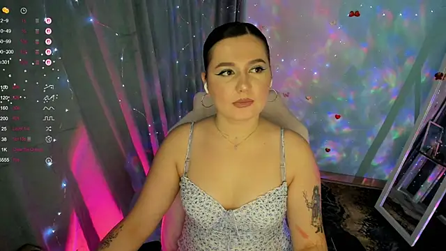 Lei White online show from November 26, 11:17 pm