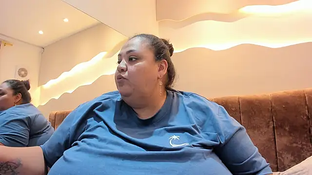 Alisson am online show from March 25, 11:35 am