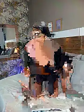 EmaBakker online show from September 9, 1:33 pm