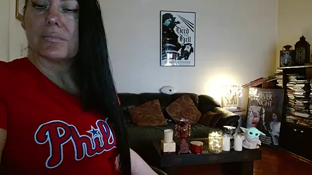 mandaloriangirls online show from March 1, 7:13 pm